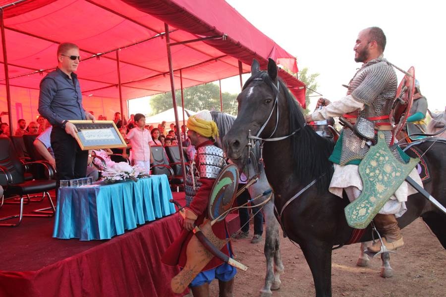 Kadı Burhaneddin Dönemi Sivas Muhasarası Canlandırma’ ile ‘Atlı Okçuluk ve Oğlak Oyunu’ etkinlikleri gerçekleştirildi