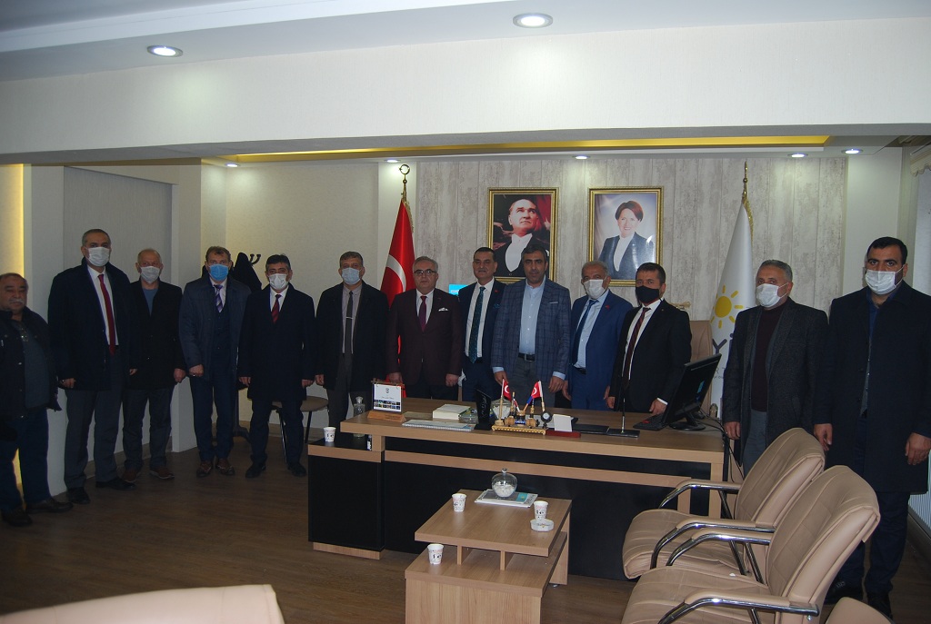 Başkan Adayı Mesut Dursun’dan İYİ Parti-Saadet Partisi ve Yeniden Refah Partisi’ne ziyaret